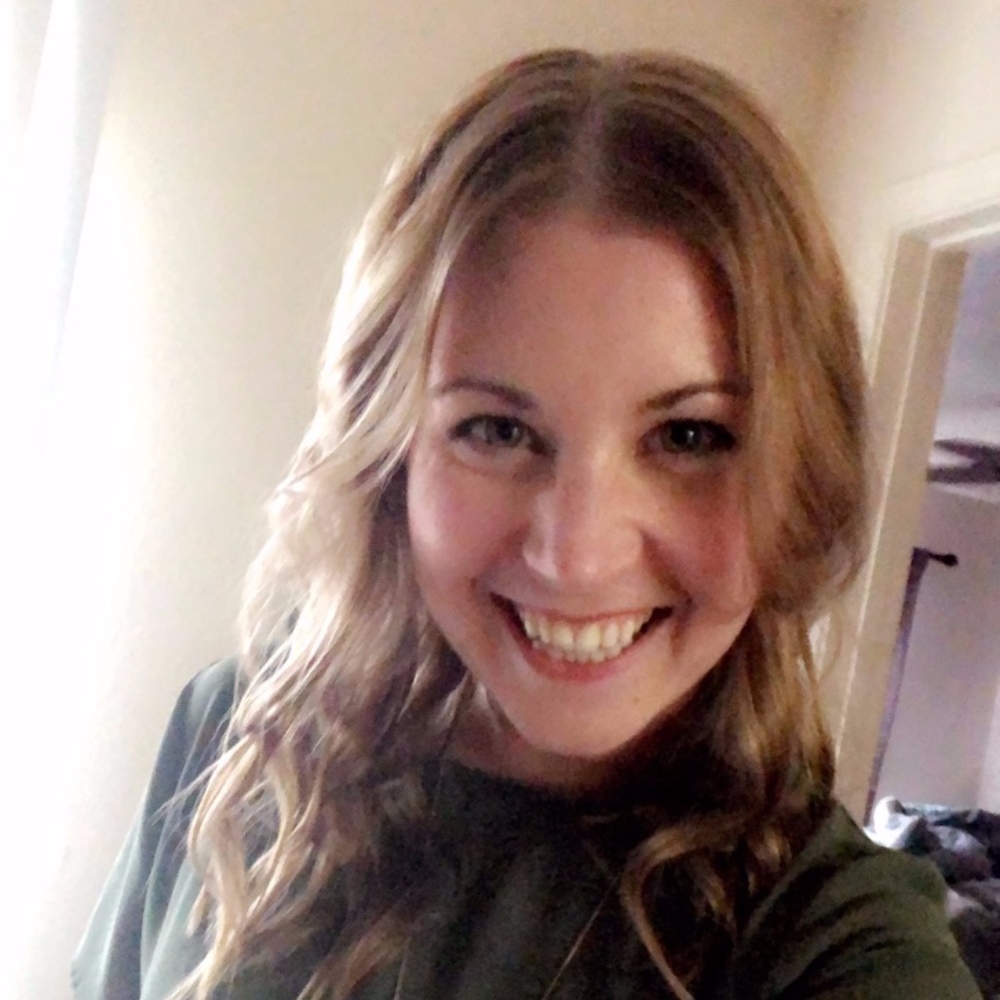 Meet your Posher, Nicole
